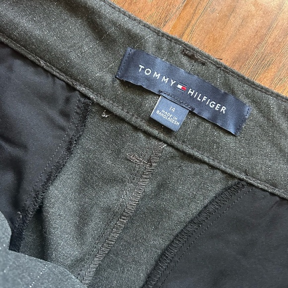 Tommy Hilfiger Dark Gray Wide Leg Cargo Pants - Picture 3 of 6